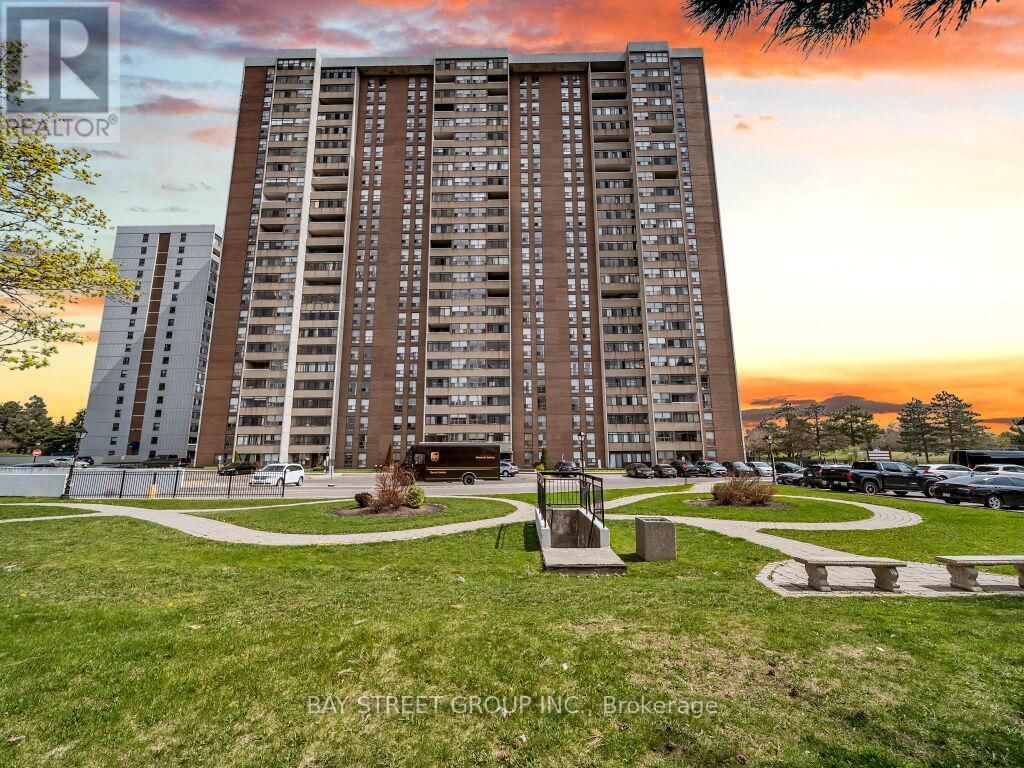 1003 - 18 KNIGHTSBRIDGE ROAD Image 1