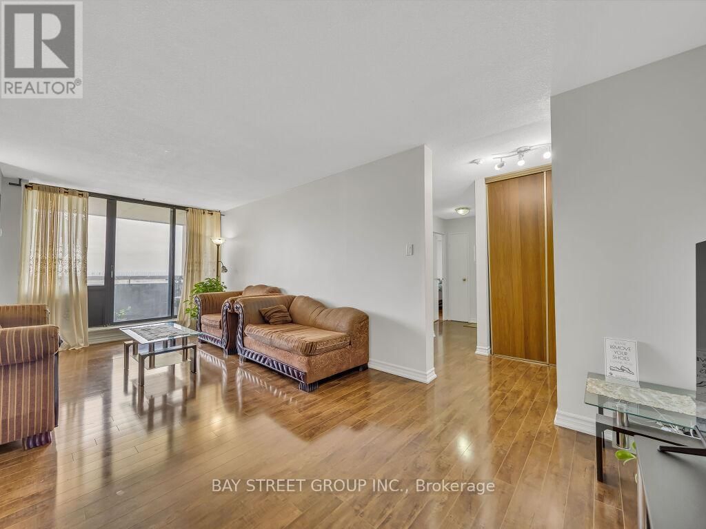 1003 - 18 KNIGHTSBRIDGE ROAD Image 18