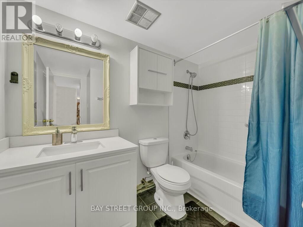 1003 - 18 KNIGHTSBRIDGE ROAD Image 25