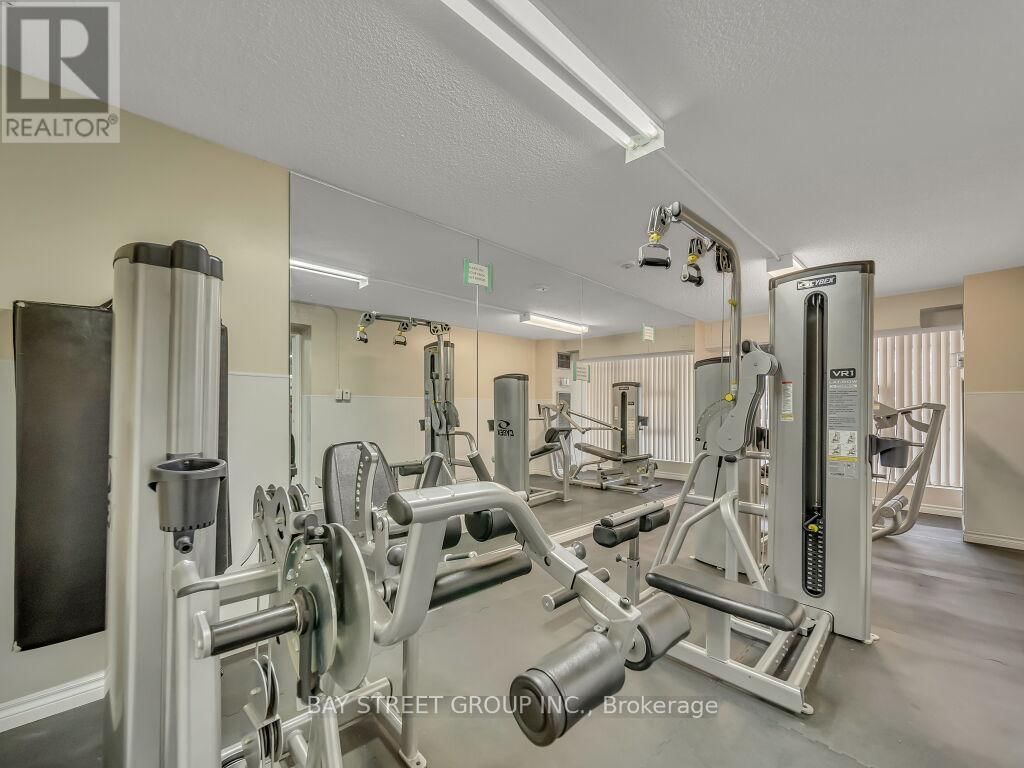 1003 - 18 KNIGHTSBRIDGE ROAD Image 39