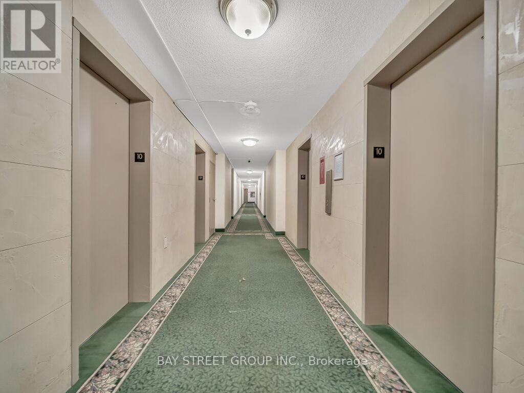 1003 - 18 KNIGHTSBRIDGE ROAD Image 9