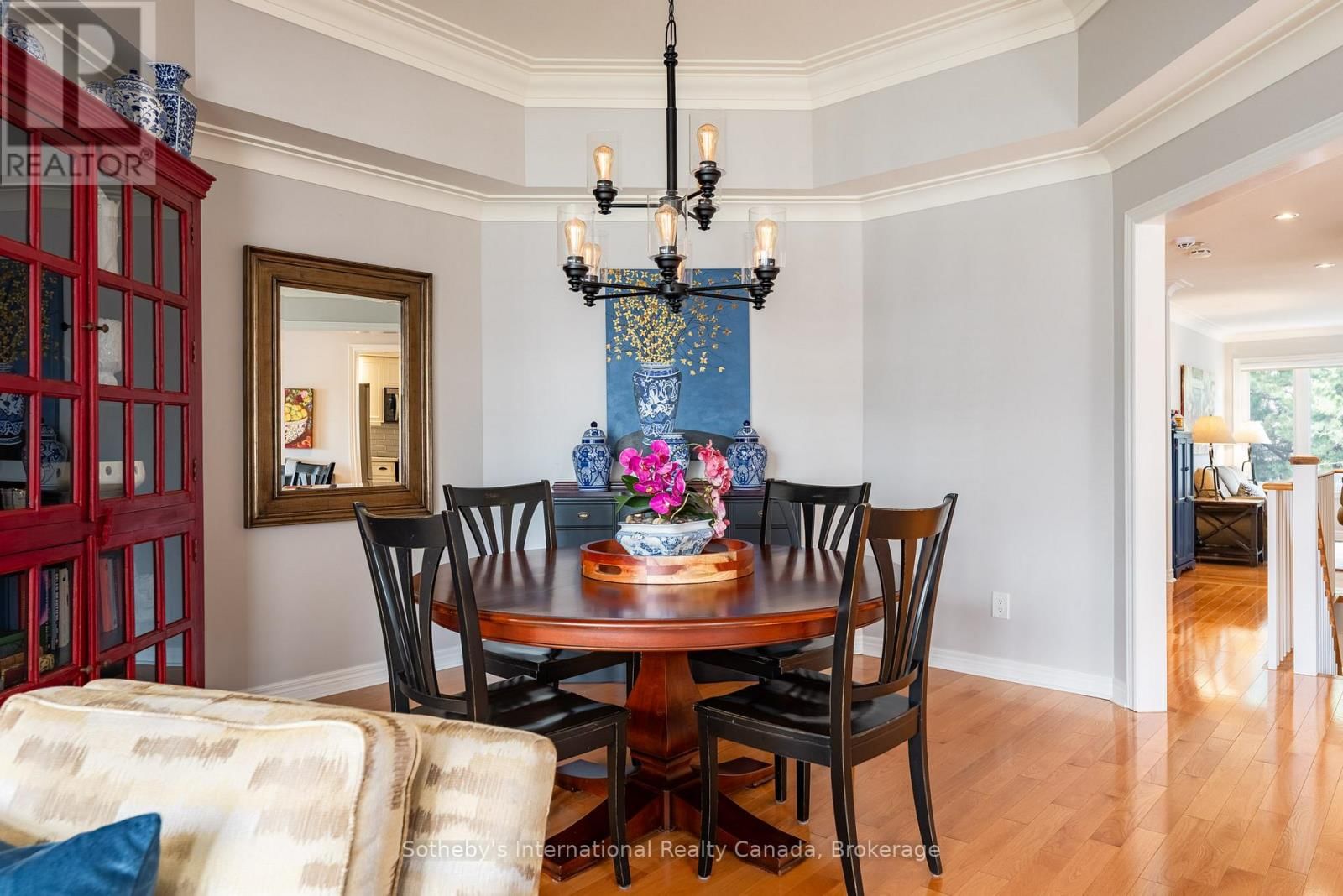 1406 SUMMERHILL CRESCENT Image 11