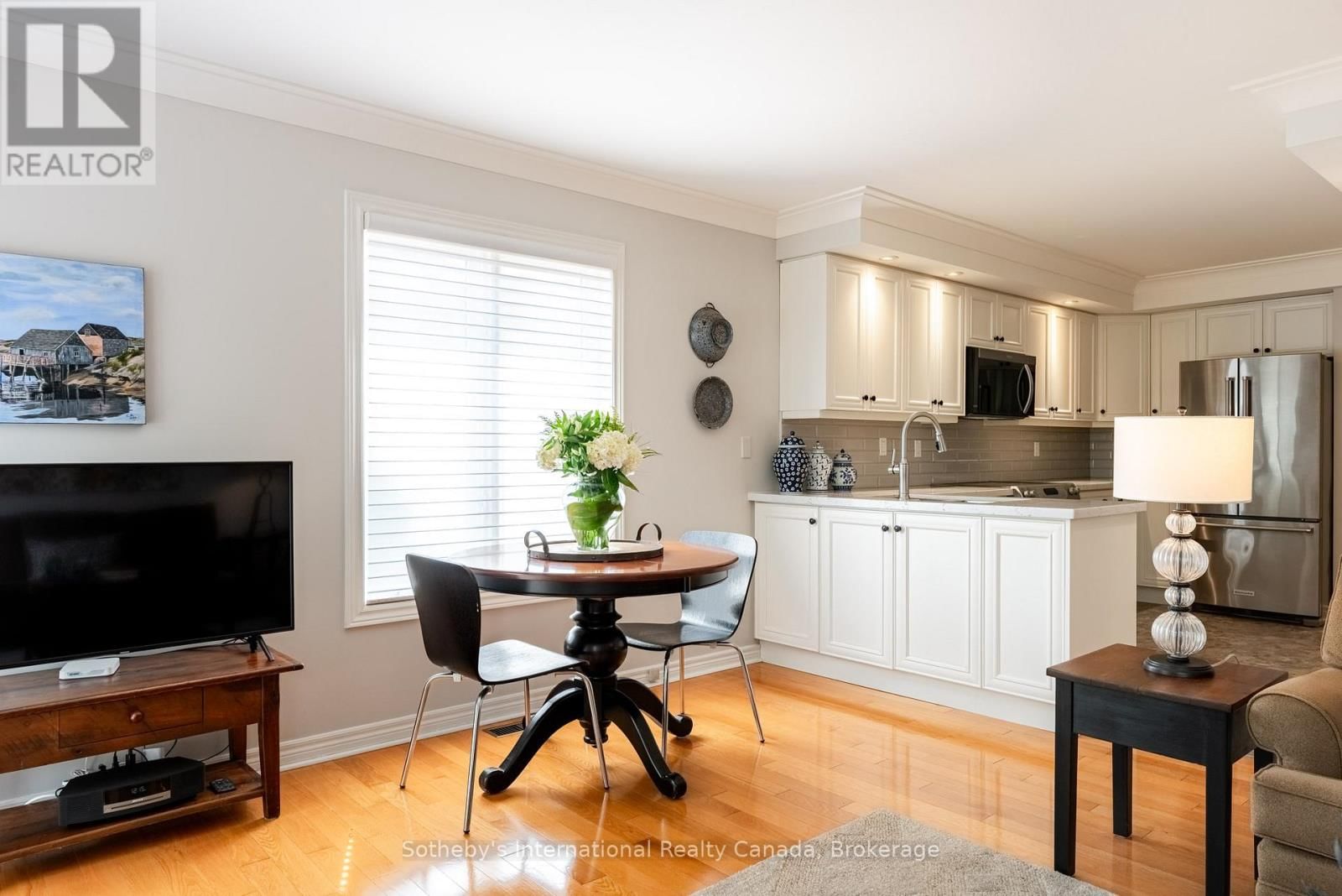 1406 SUMMERHILL CRESCENT Image 19