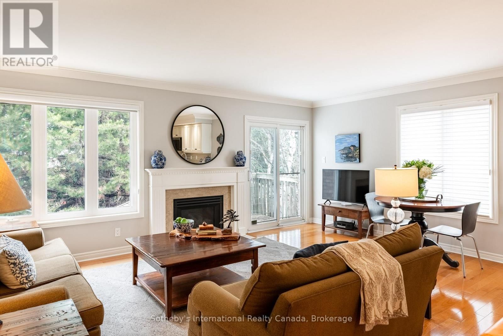 1406 SUMMERHILL CRESCENT Image 22