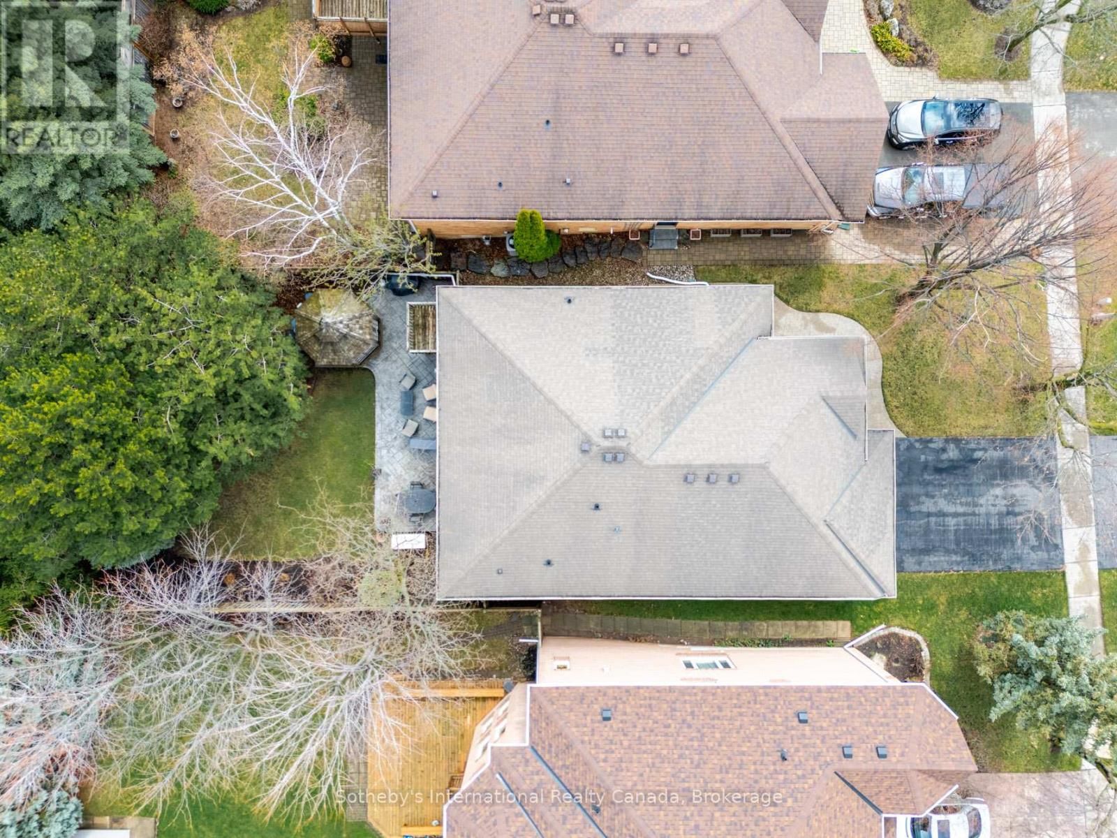 1406 SUMMERHILL CRESCENT Image 47