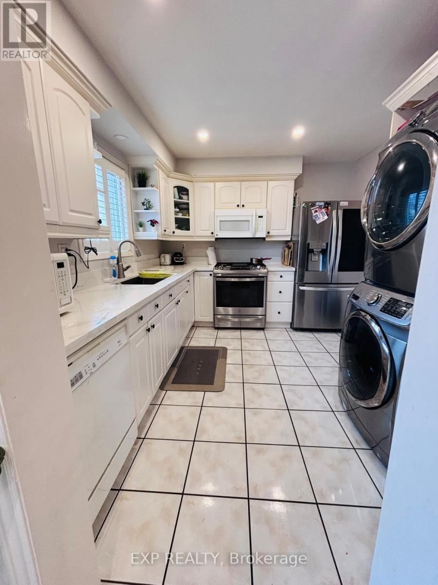 Main - 3082 CANTELON CRESCENT Image 6