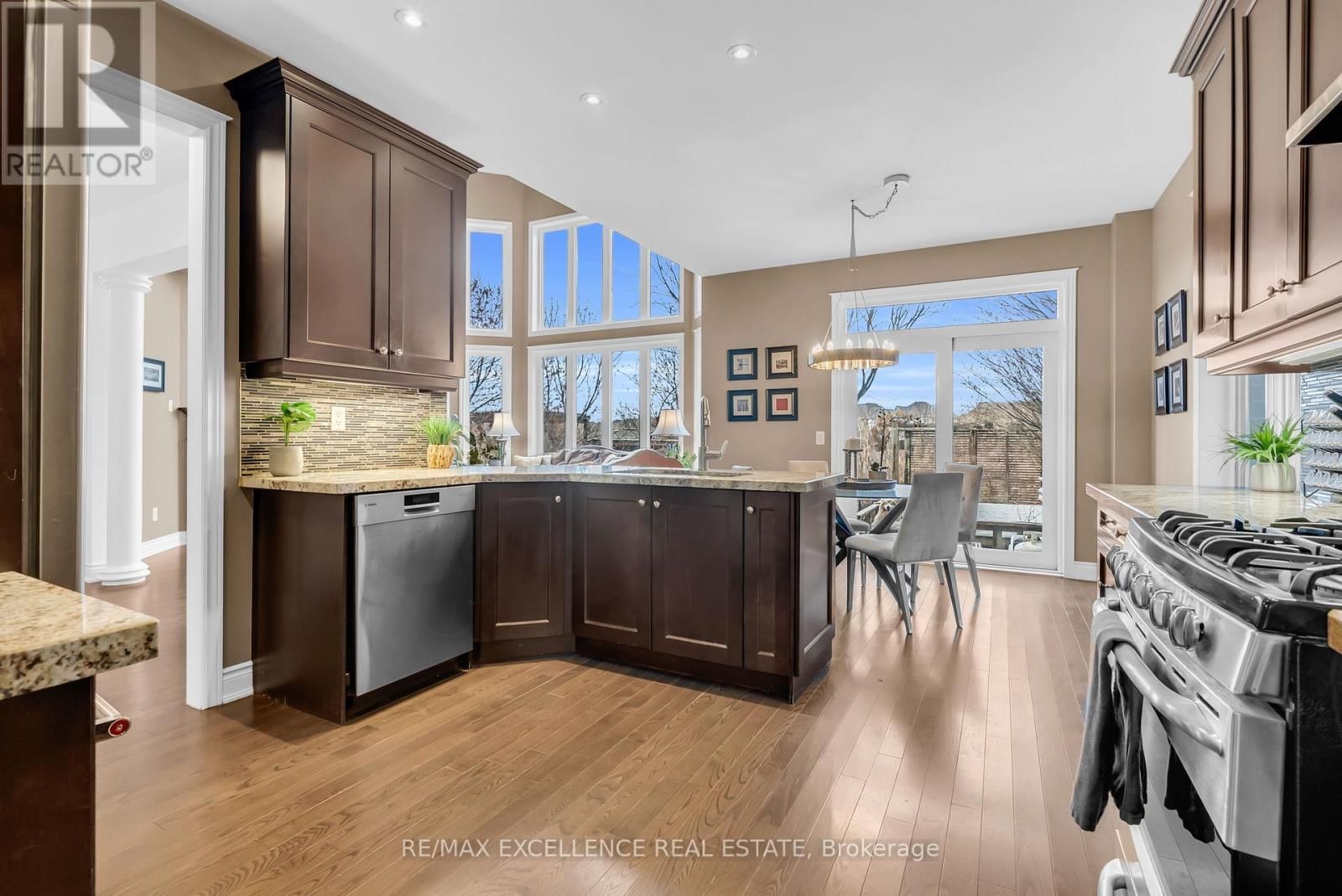 48 RIVERGLEN STREET Image 15