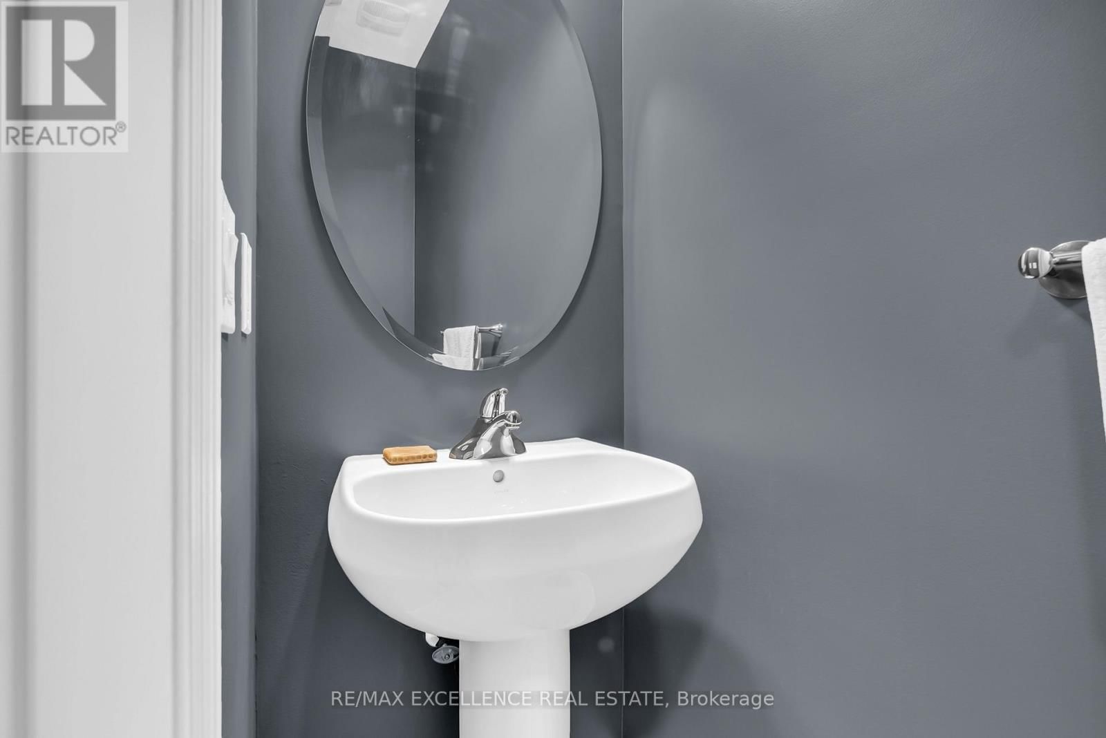 48 RIVERGLEN STREET Image 19