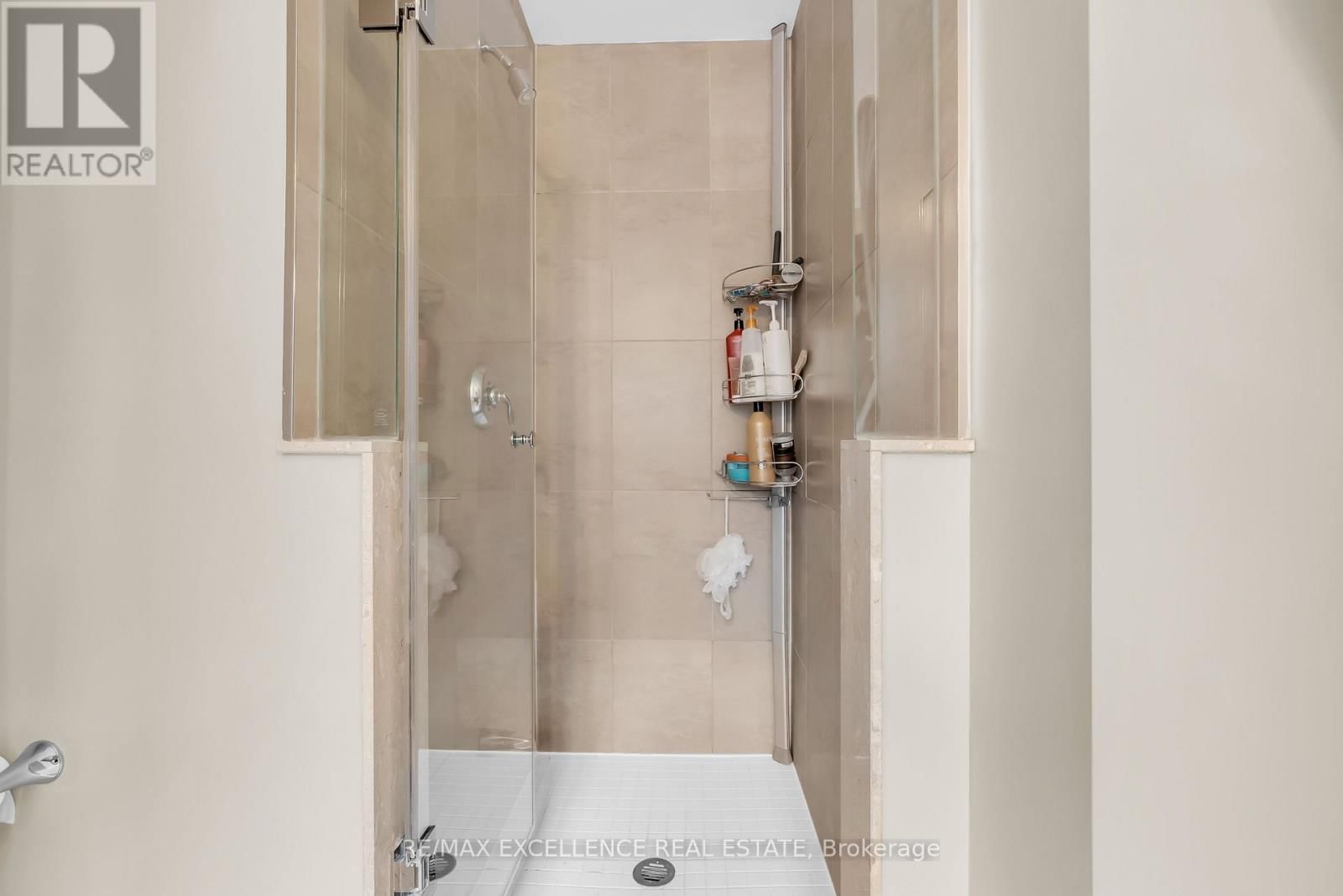 48 RIVERGLEN STREET Image 26