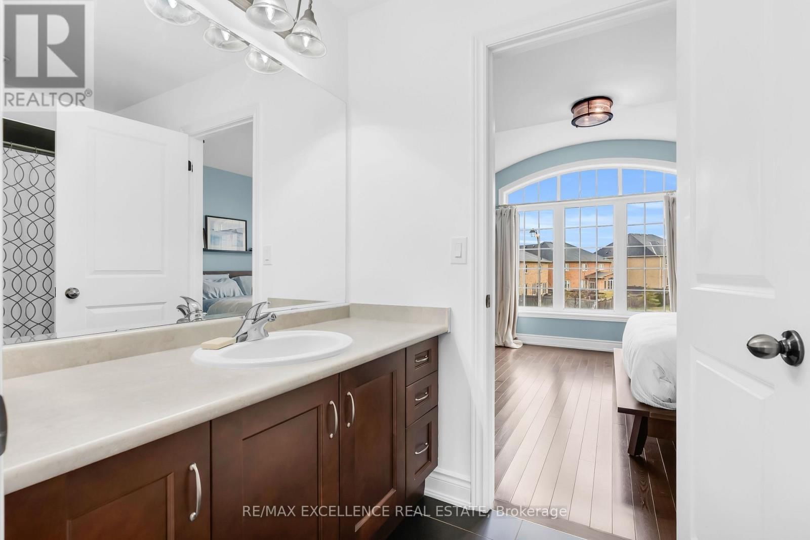 48 RIVERGLEN STREET Image 29