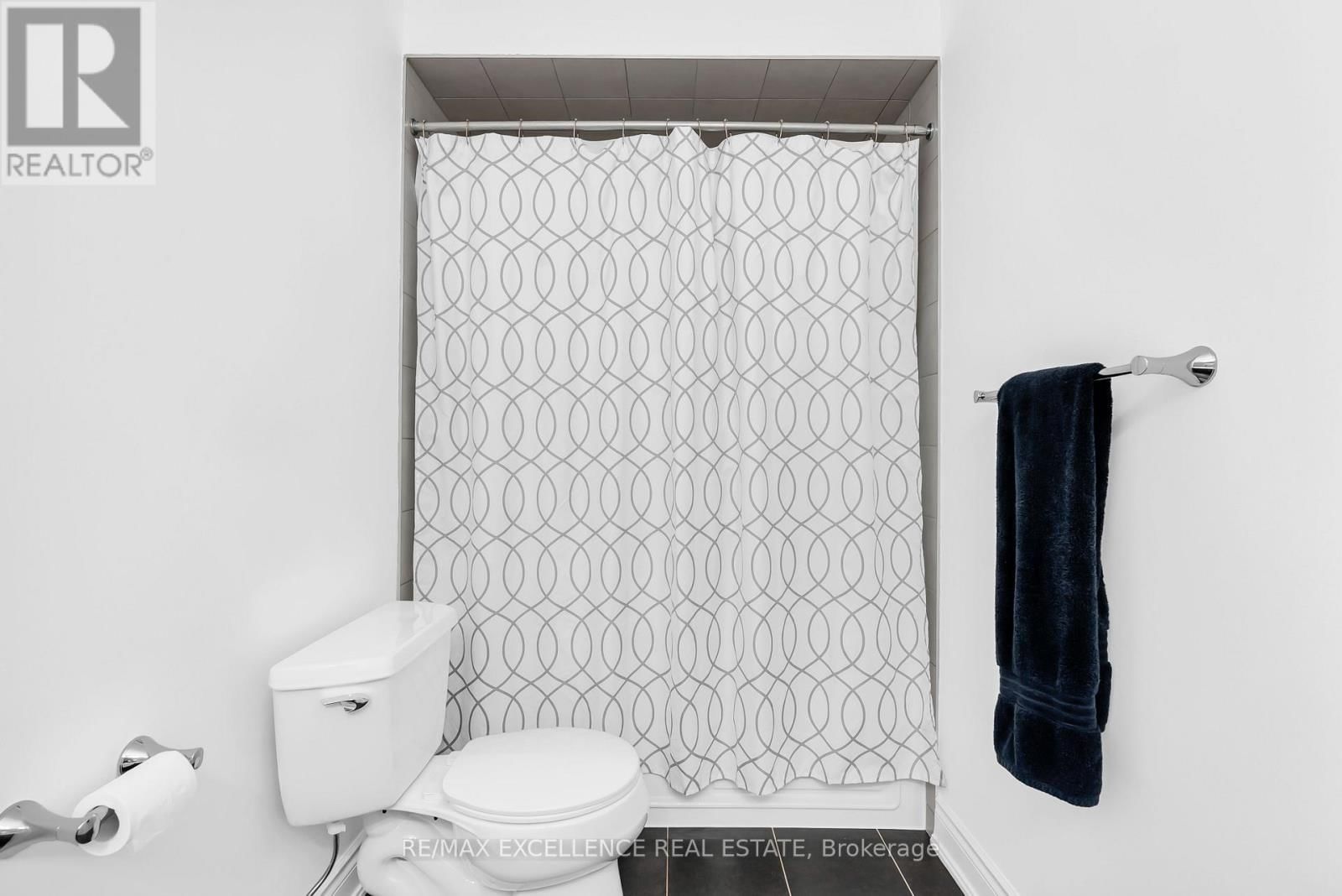 48 RIVERGLEN STREET Image 30