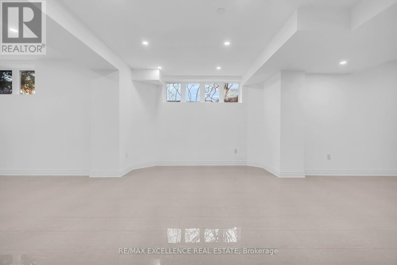 48 RIVERGLEN STREET Image 41