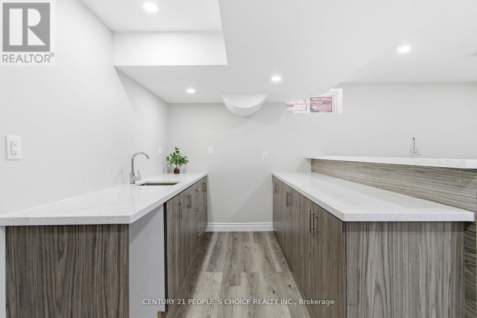 188 BONNIEGLEN FARM BOULEVARD Image 28