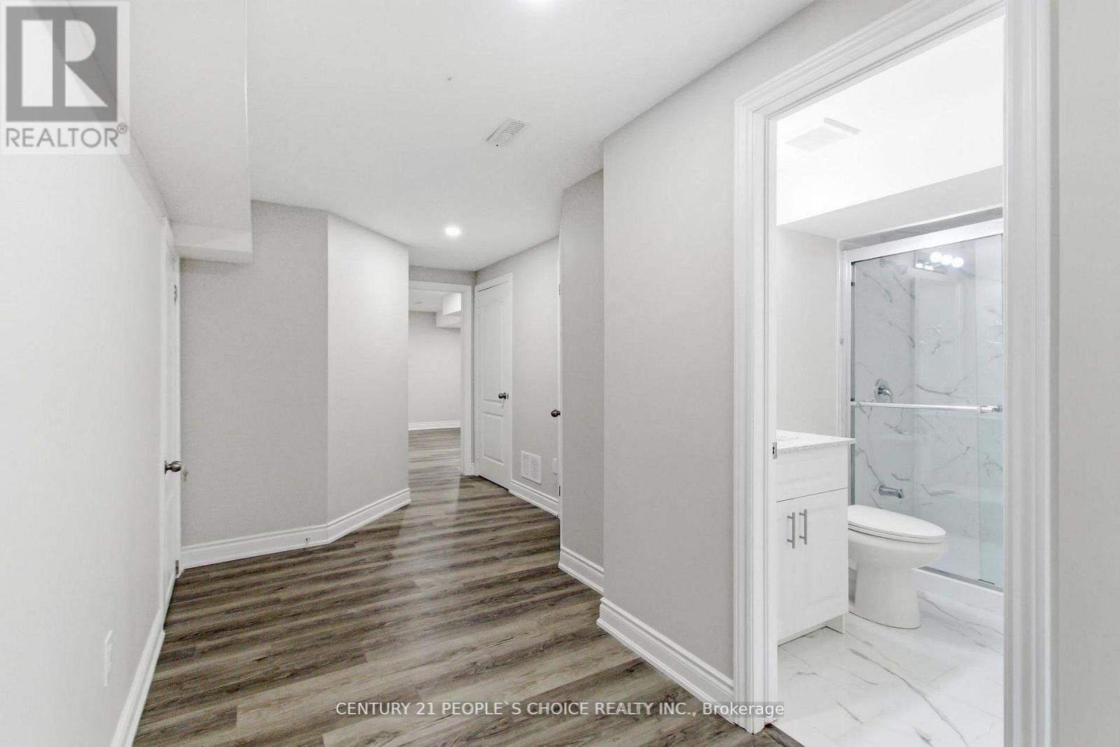 188 BONNIEGLEN FARM BOULEVARD Image 29