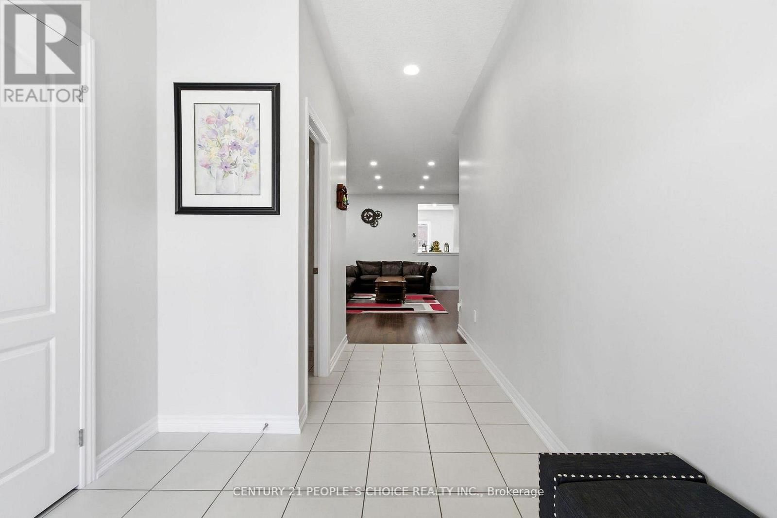 188 BONNIEGLEN FARM BOULEVARD Image 4