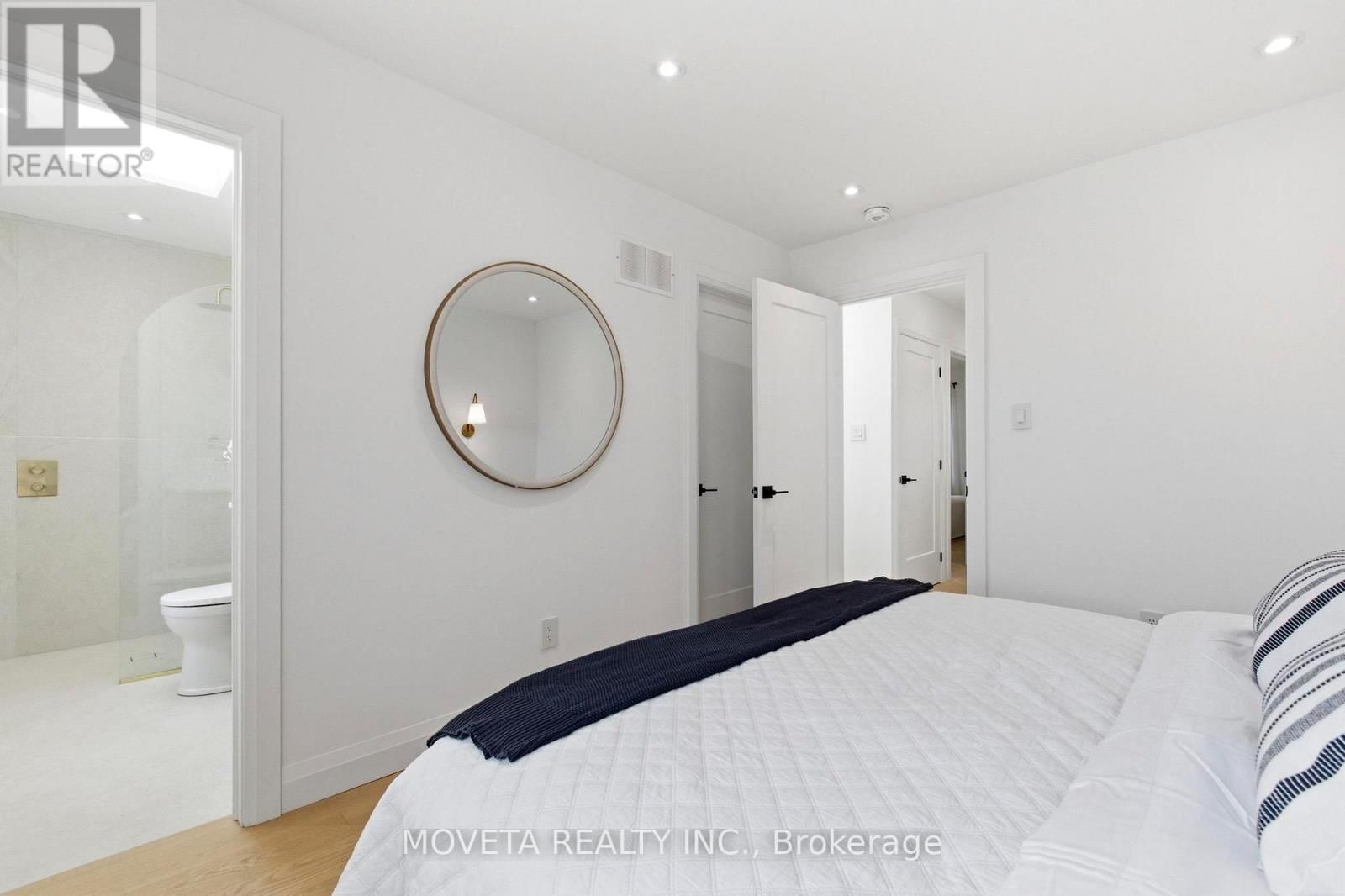 4 MAHONEY AVENUE Image 22