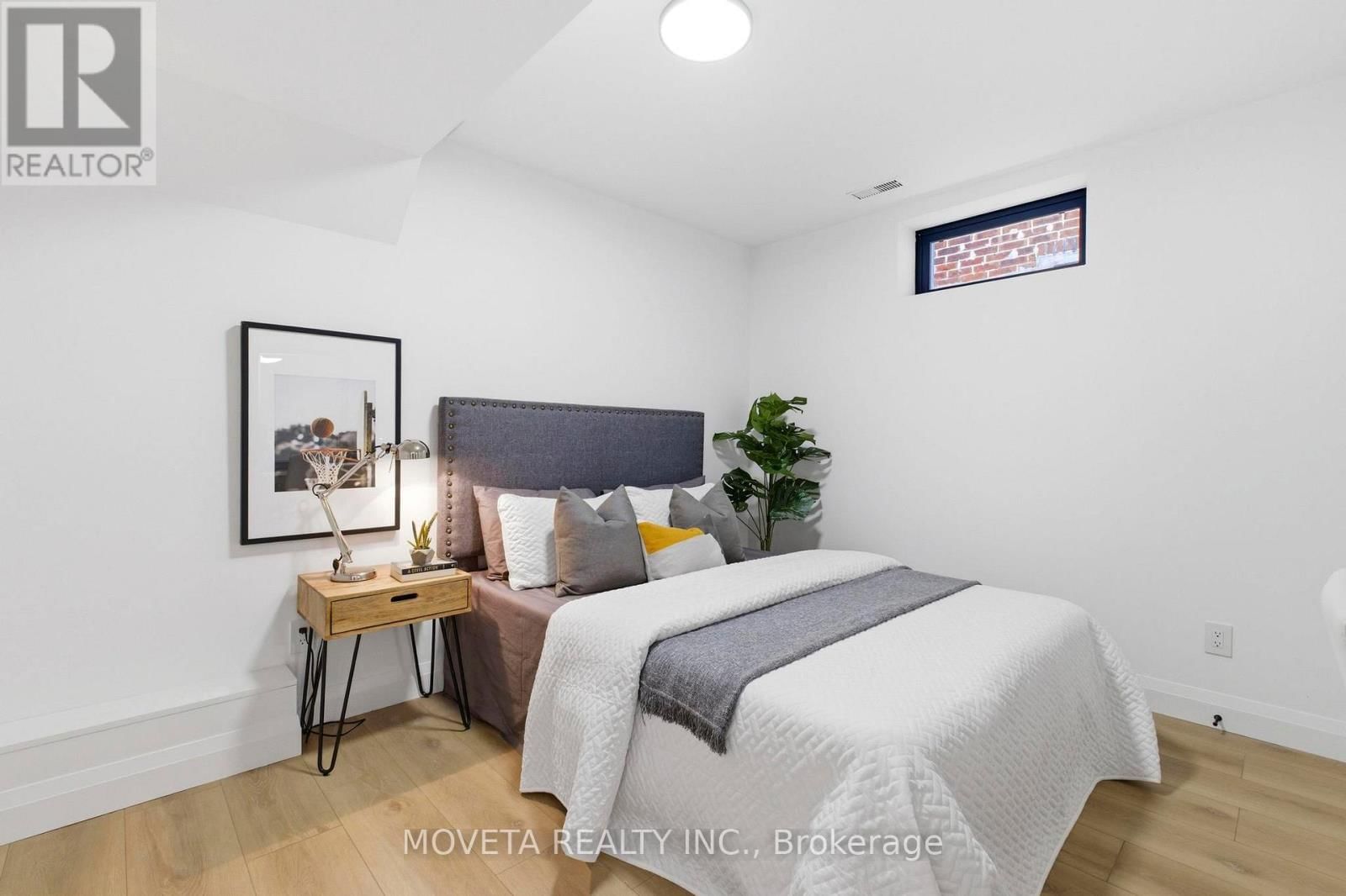 4 MAHONEY AVENUE Image 35