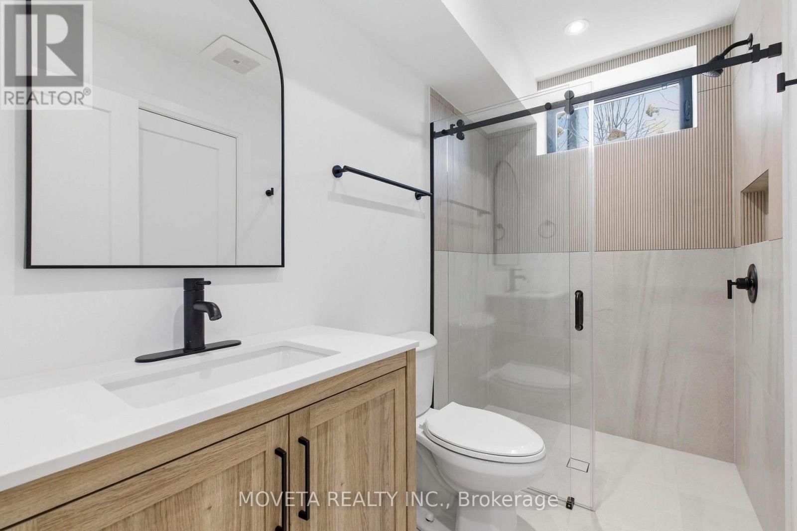 4 MAHONEY AVENUE Image 37