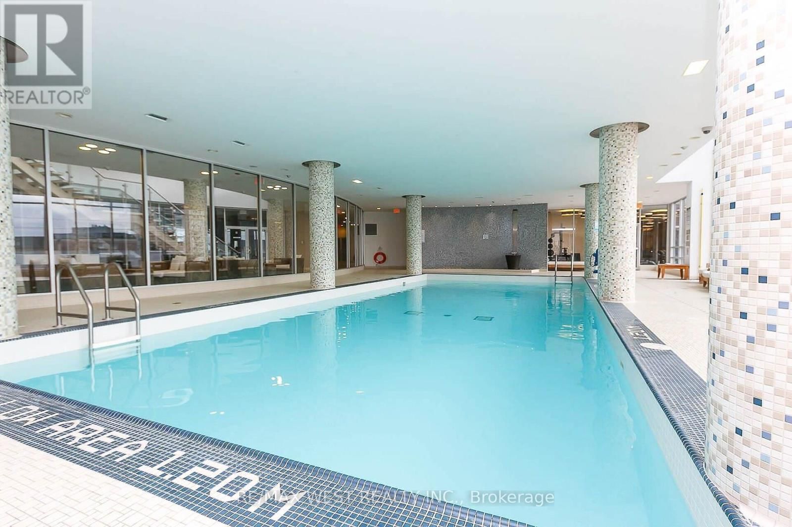 505 - 2240 LAKE SHORE BOULEVARD WEST Image 9