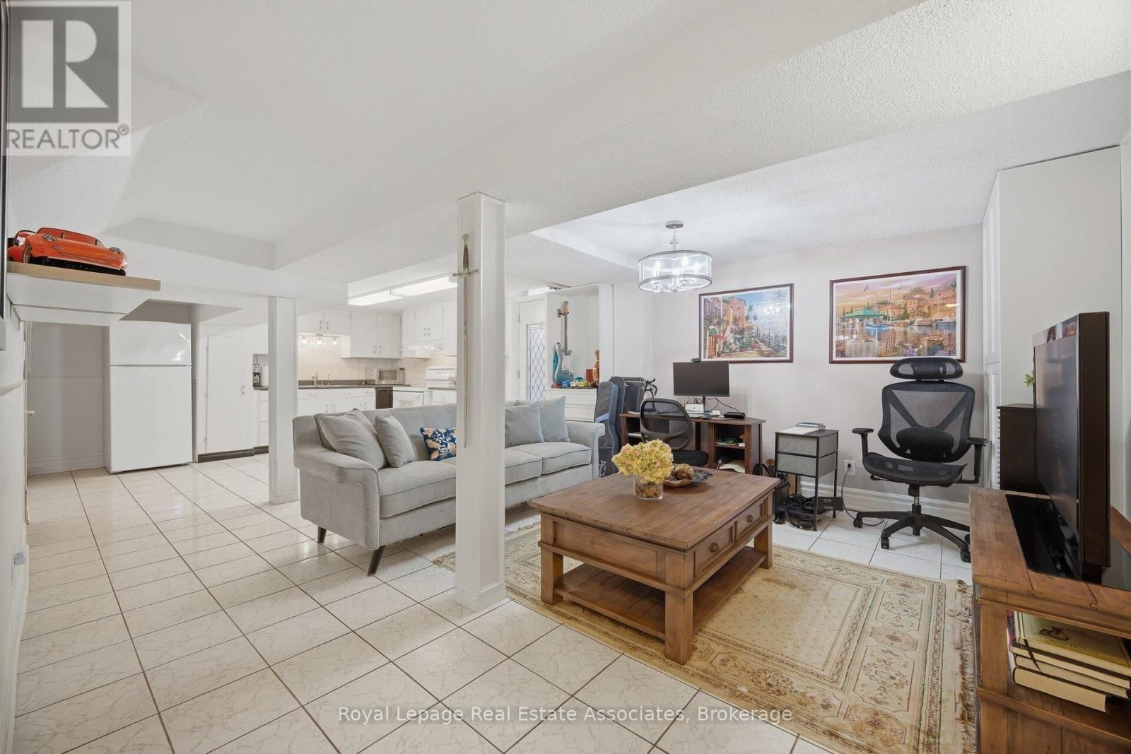 1311 UNDERWOOD DRIVE Image 31