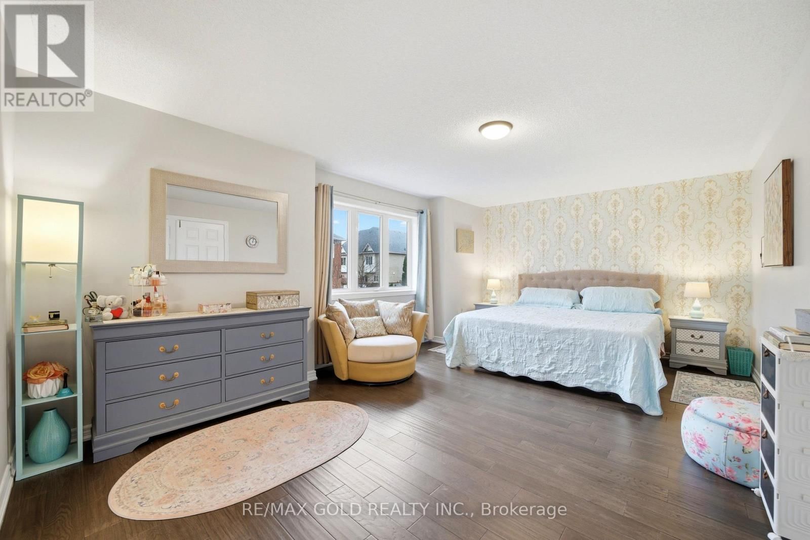 733 NOVO STAR DRIVE Image 22