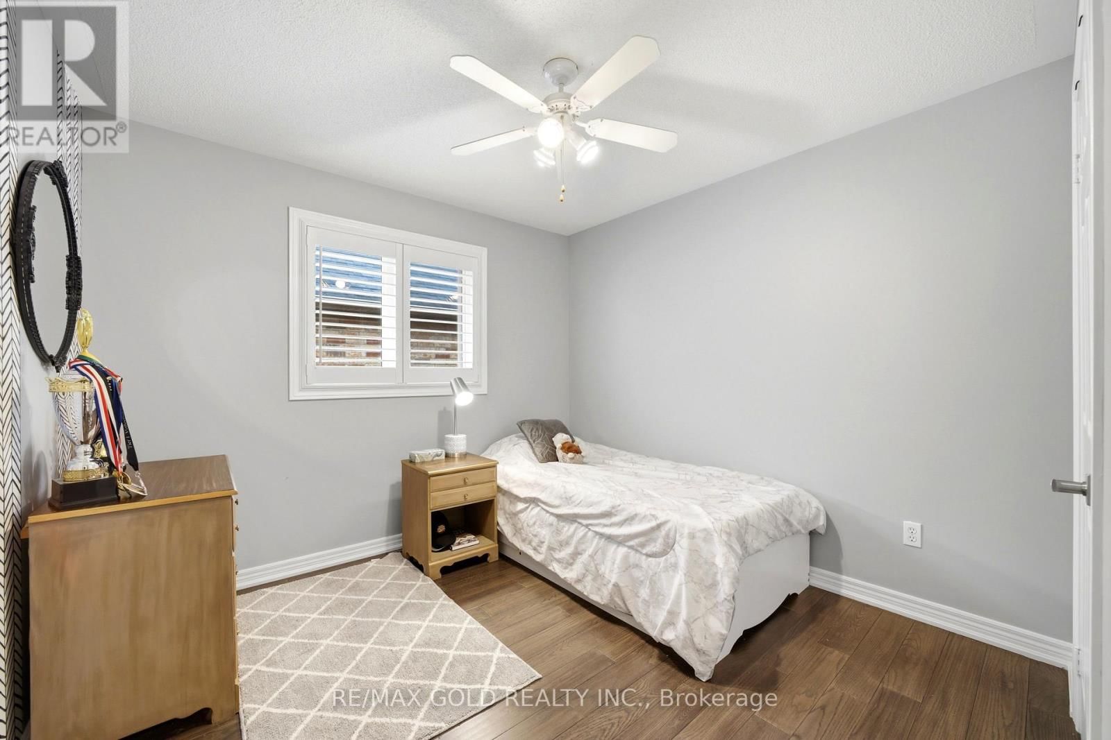 733 NOVO STAR DRIVE Image 26