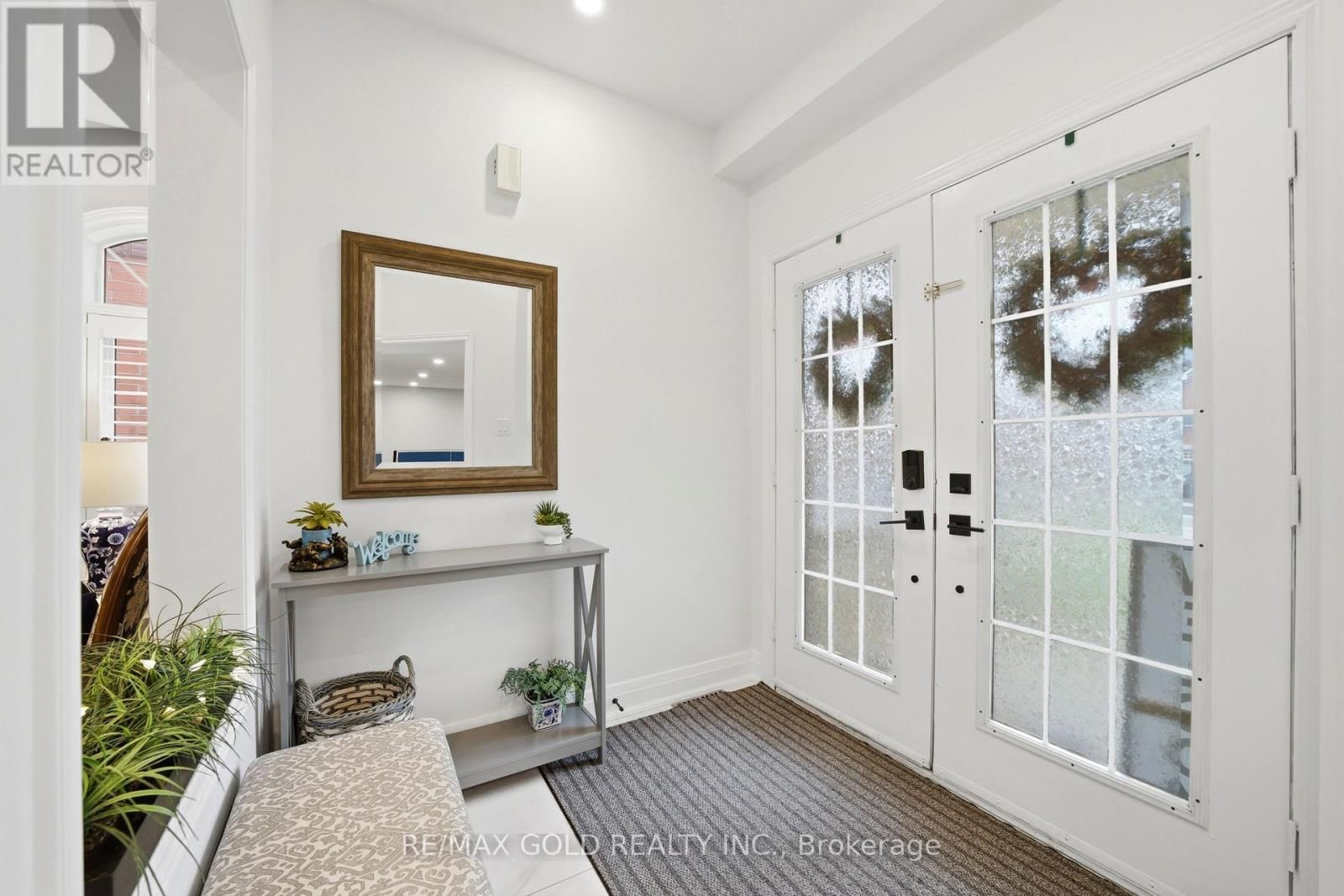 733 NOVO STAR DRIVE Image 3