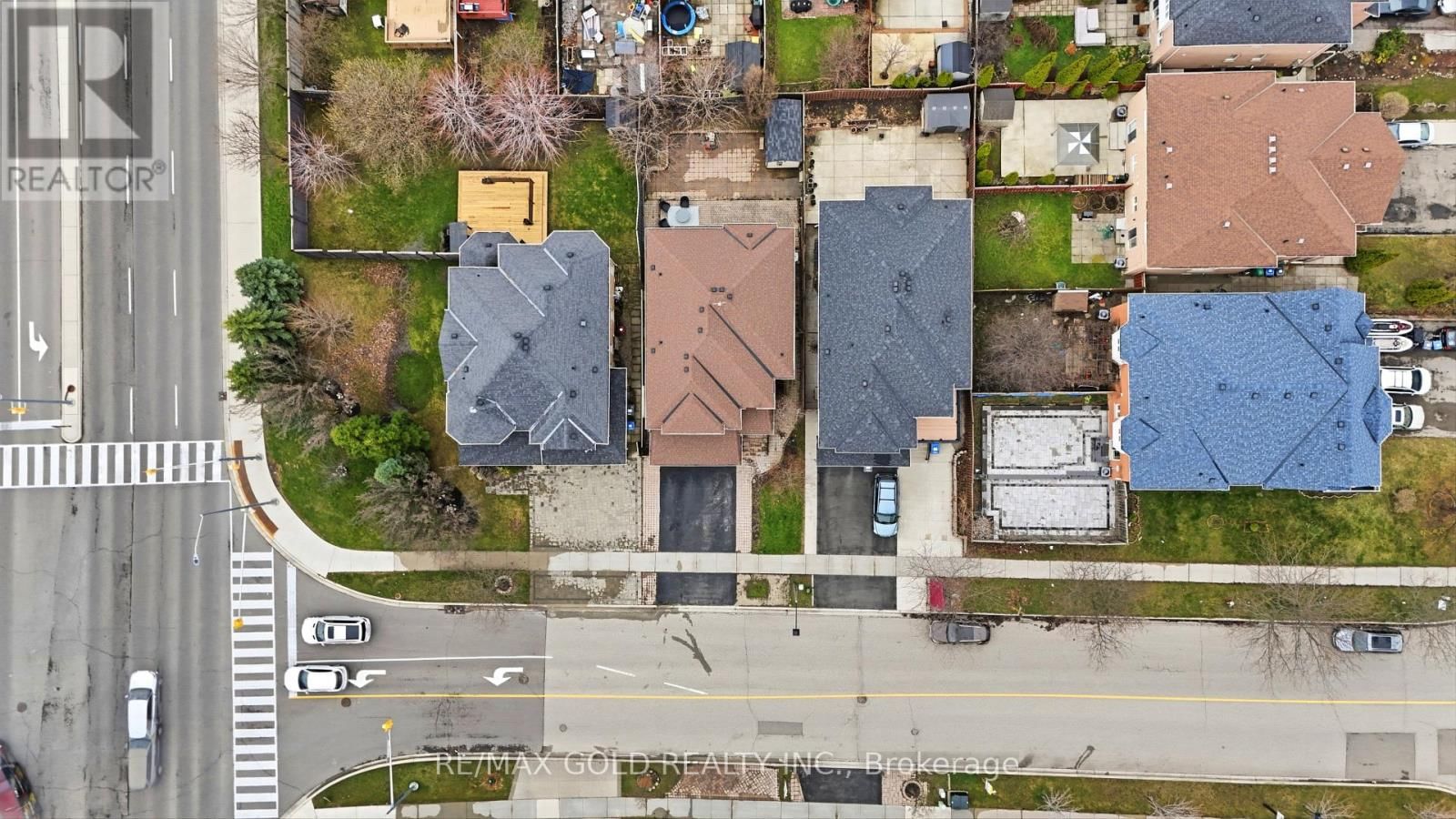 733 NOVO STAR DRIVE Image 39