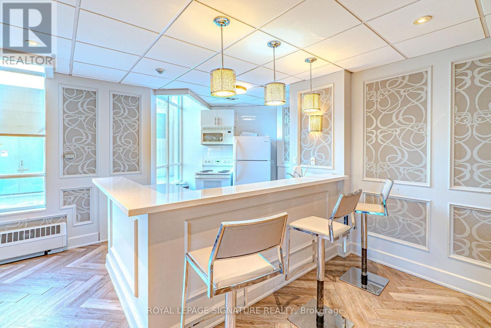 1206 - 550 WEBB DRIVE Image 31