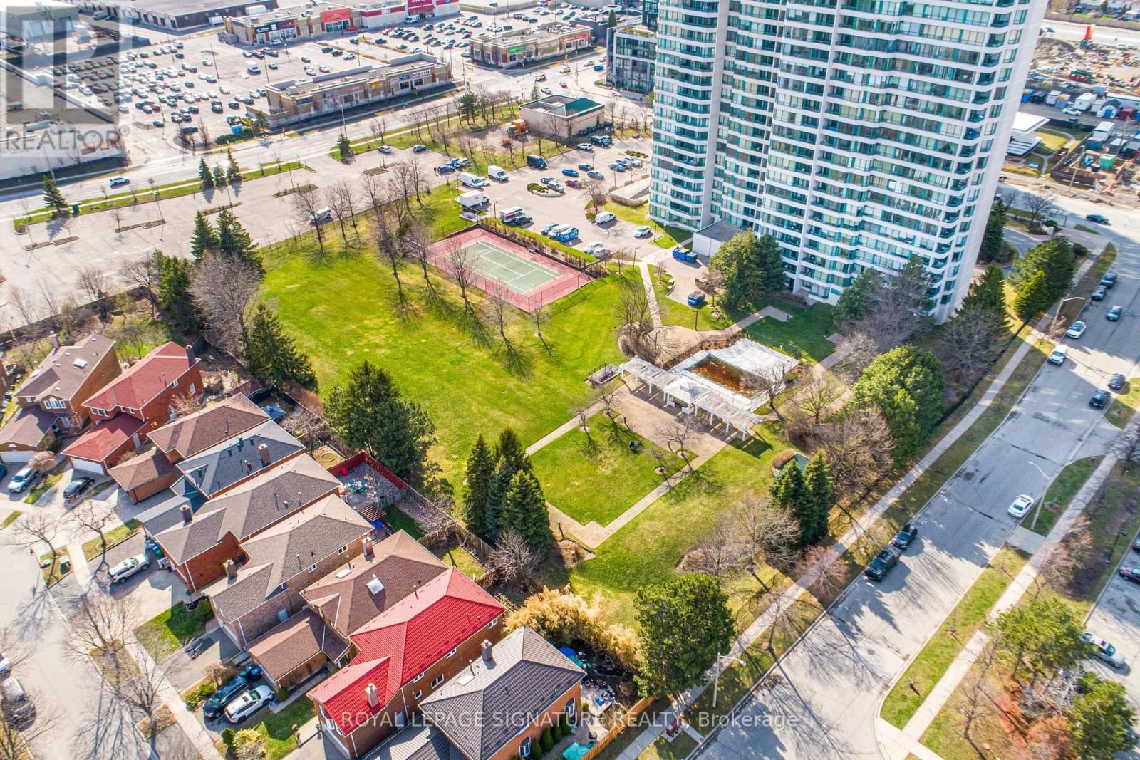 1206 - 550 WEBB DRIVE Image 35