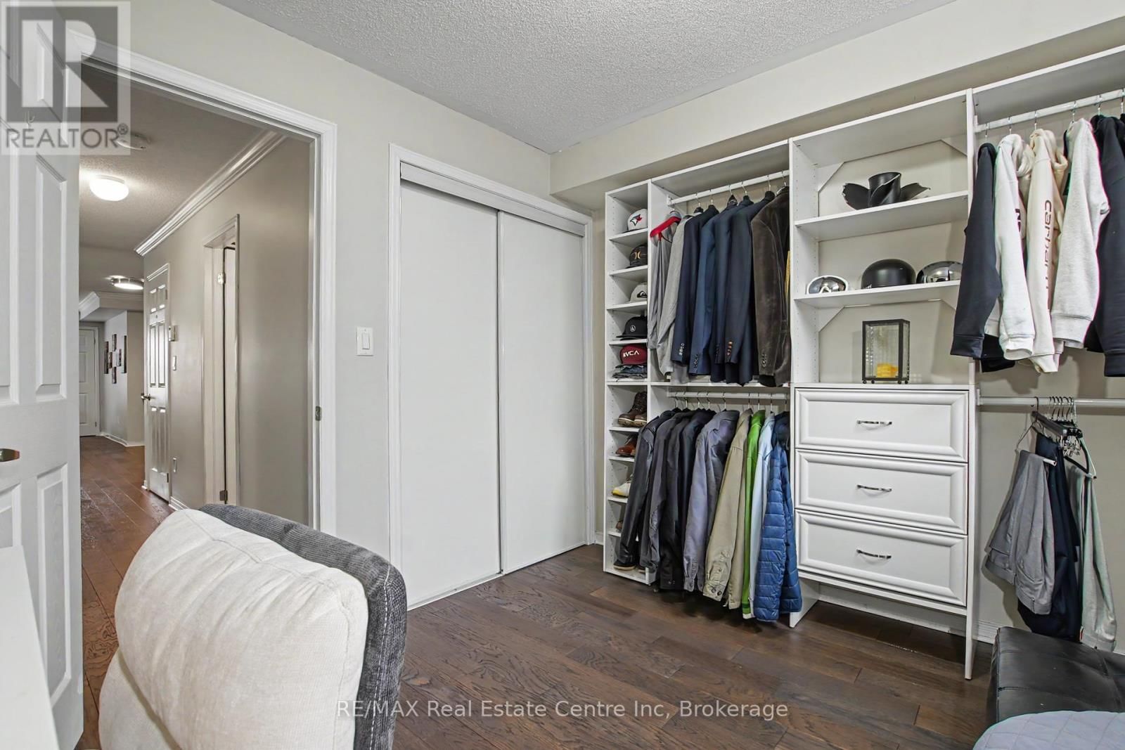 13 - 5 ARMSTRONG STREET Image 19