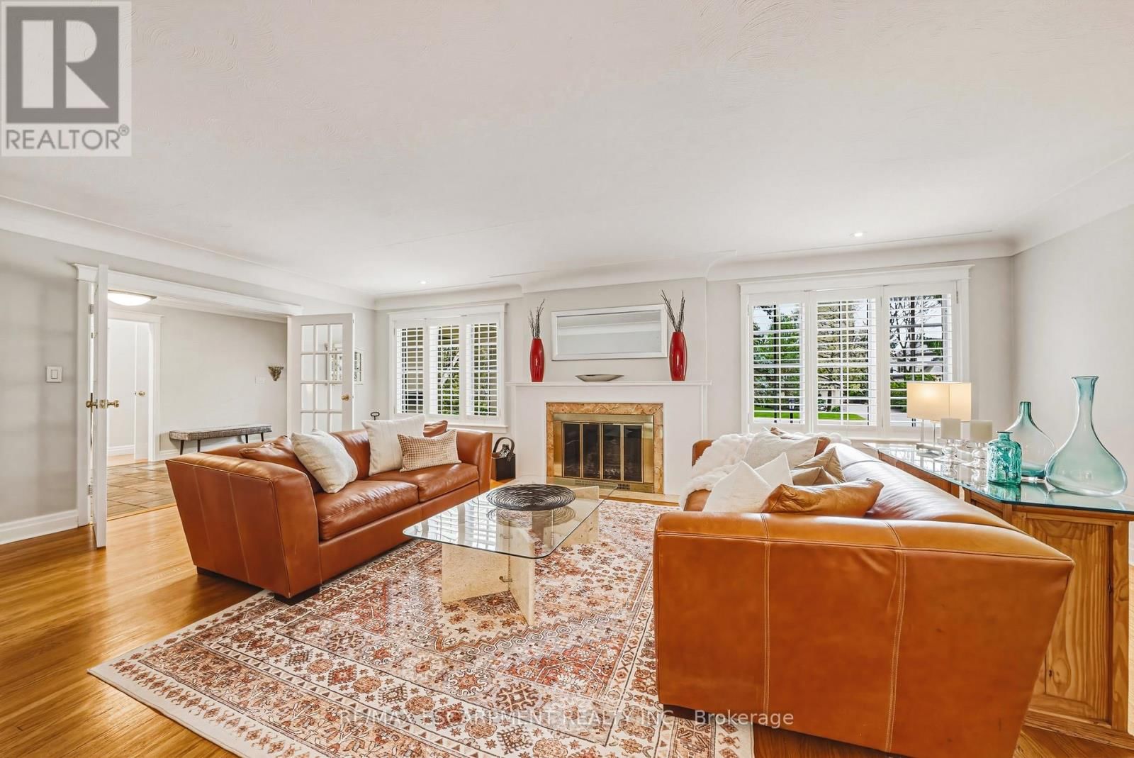 7 COLONIAL CRESCENT Image 9