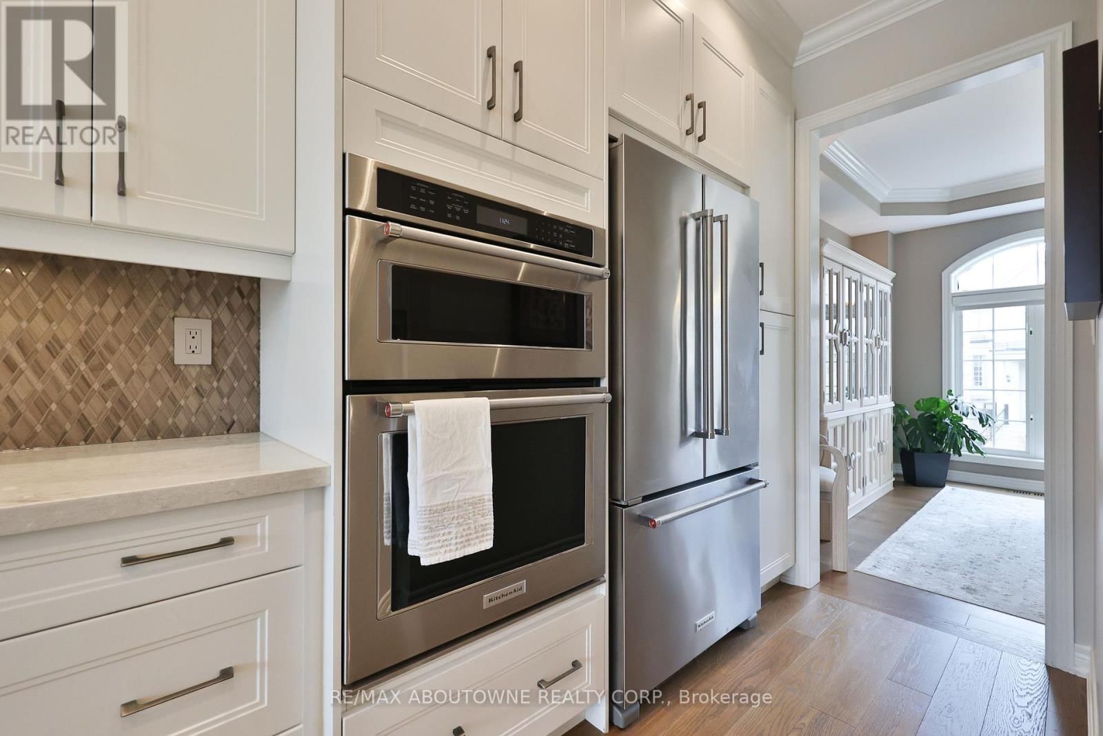 34 - 2400 NEYAGAWA BOULEVARD Image 17