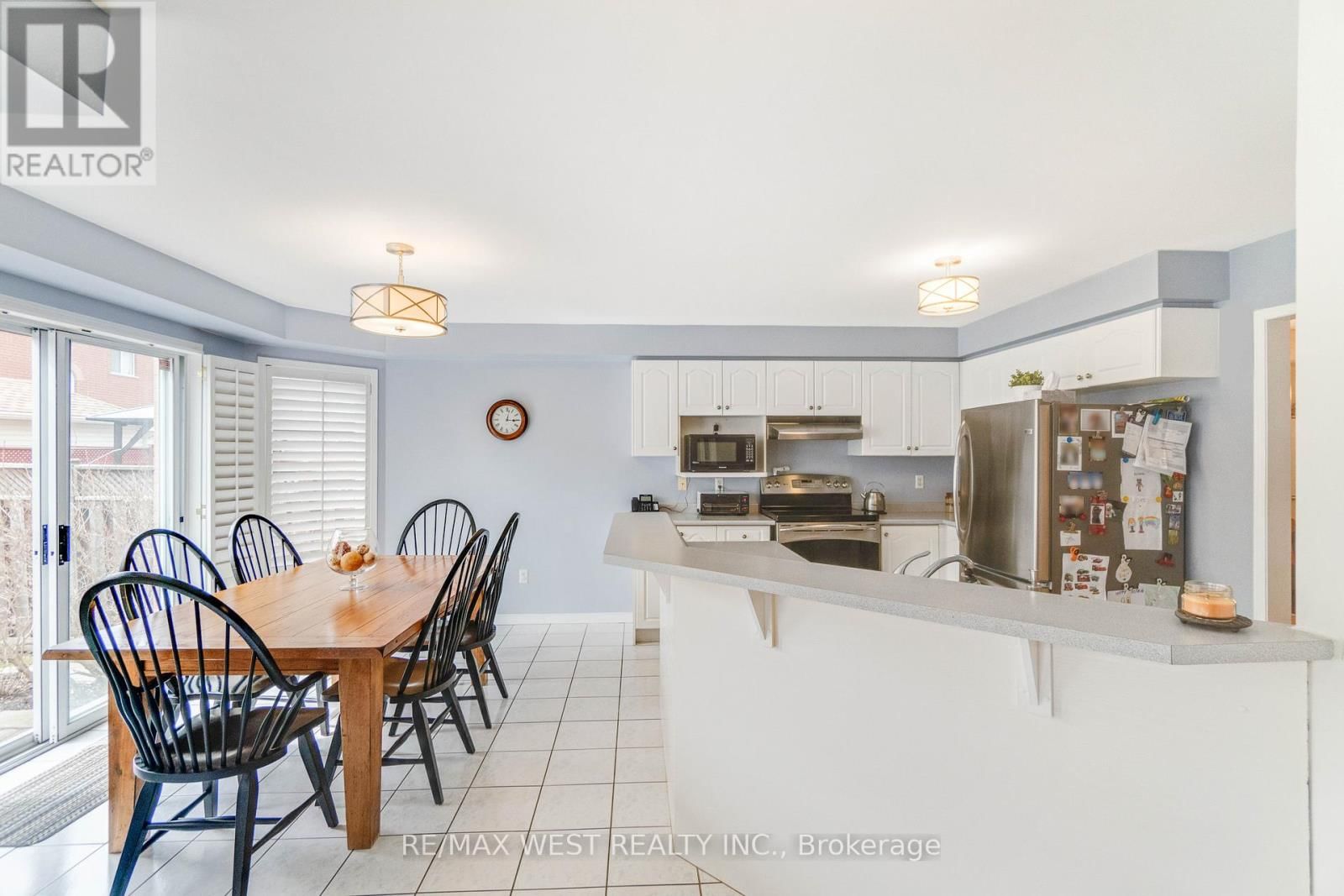 44 CREEKWOOD DRIVE Image 7