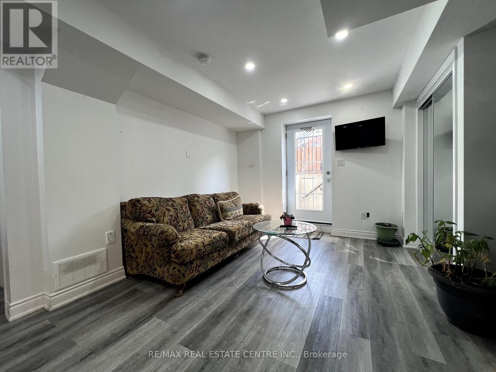 BSMT - 348 MCDOUGALL CROSSING CRESCENT Image 3