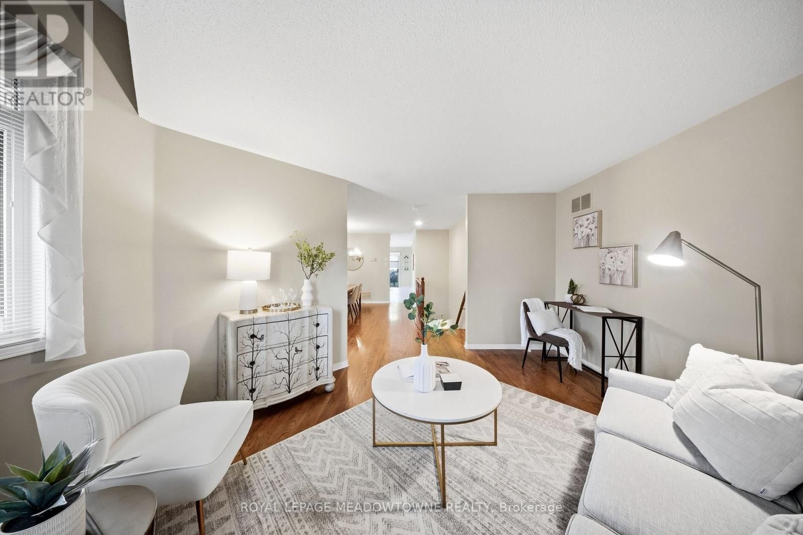 20 HUFFMANN DRIVE Image 14