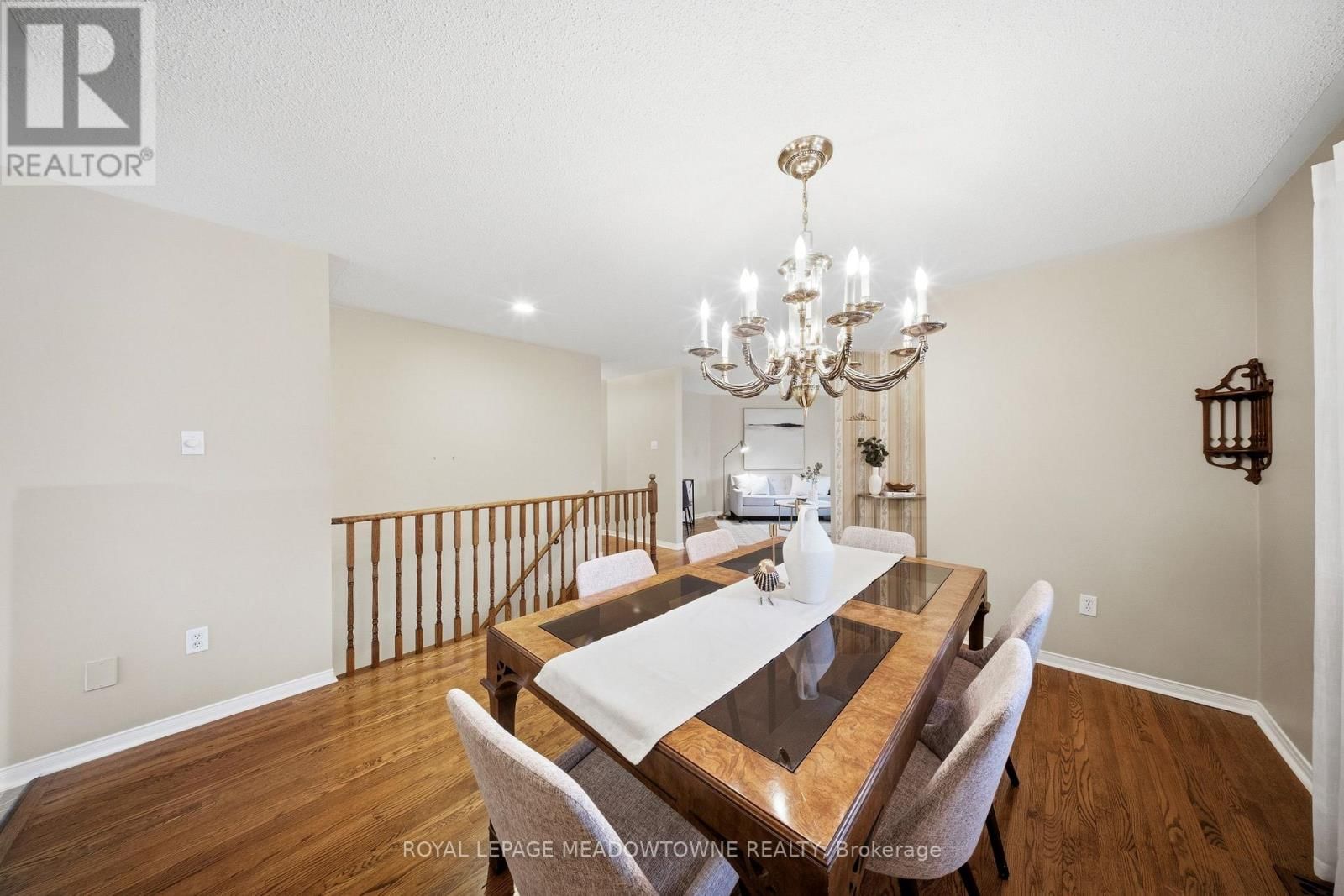 20 HUFFMANN DRIVE Image 17