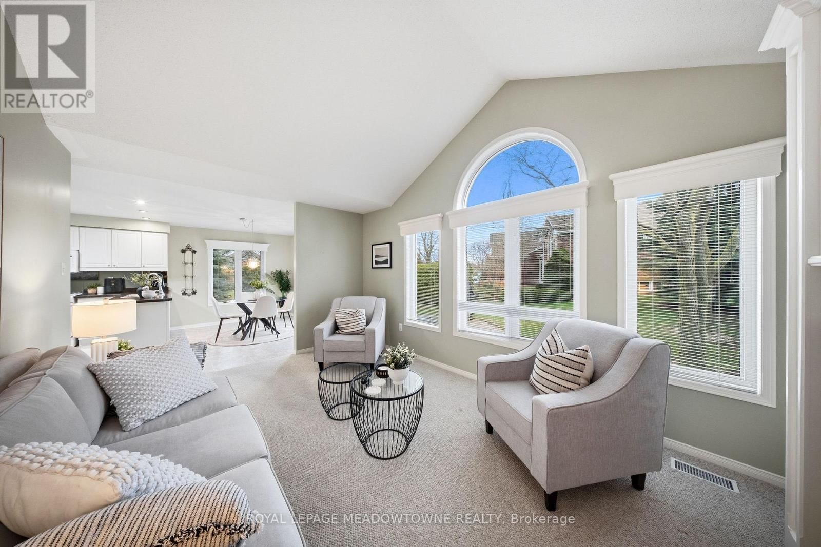 20 HUFFMANN DRIVE Image 26