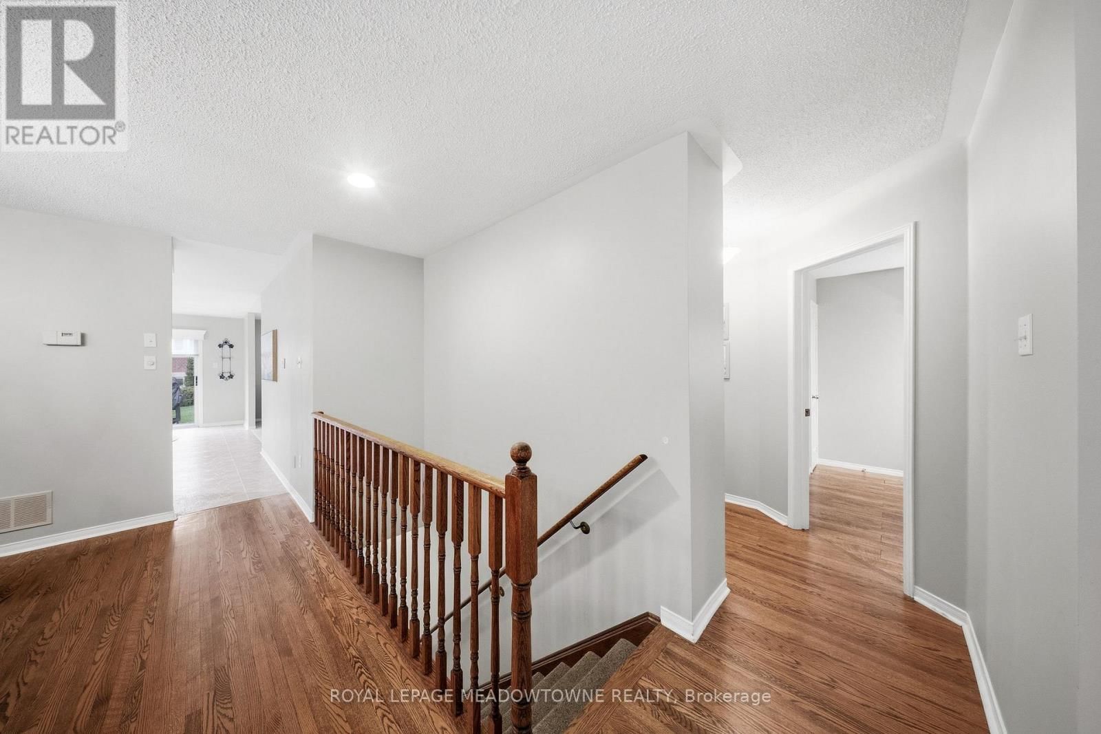 20 HUFFMANN DRIVE Image 35