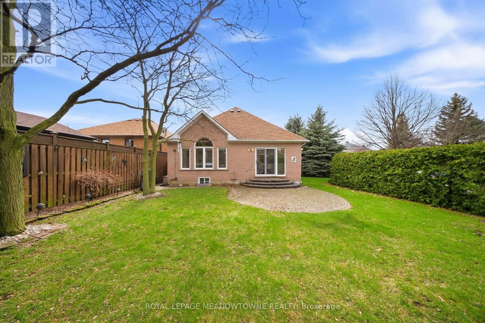 20 HUFFMANN DRIVE Image 45