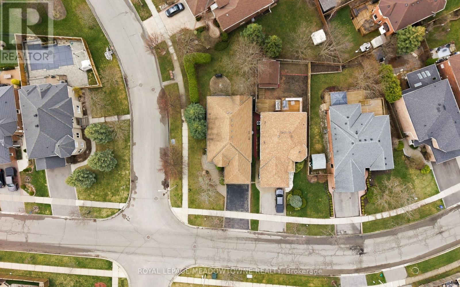 20 HUFFMANN DRIVE Image 50