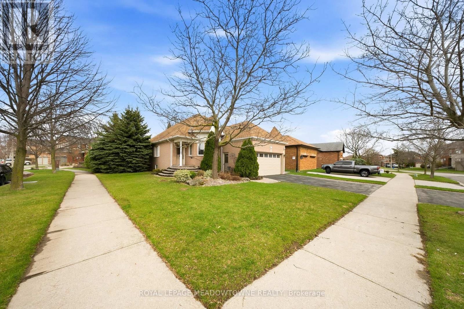 20 HUFFMANN DRIVE Image 6