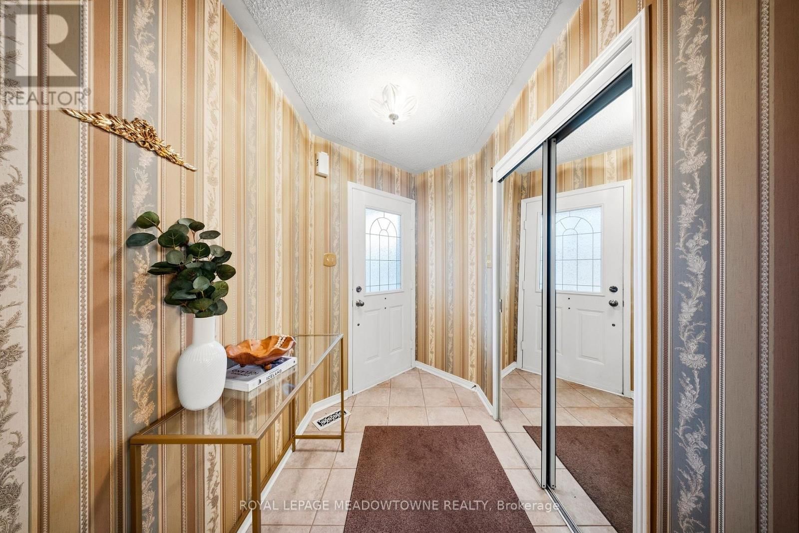 20 HUFFMANN DRIVE Image 9