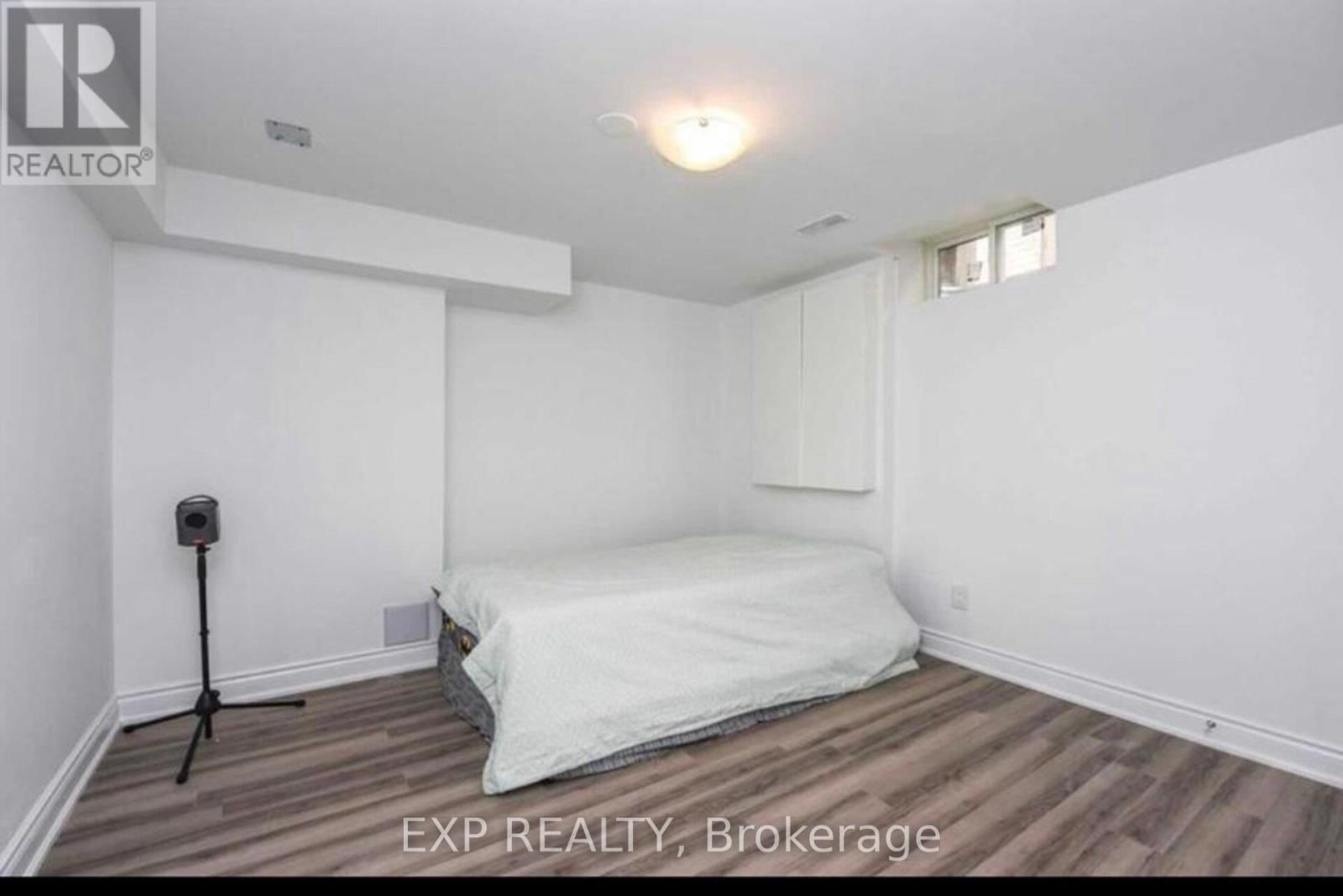 53 NORTHAMPTON STREET Image 29