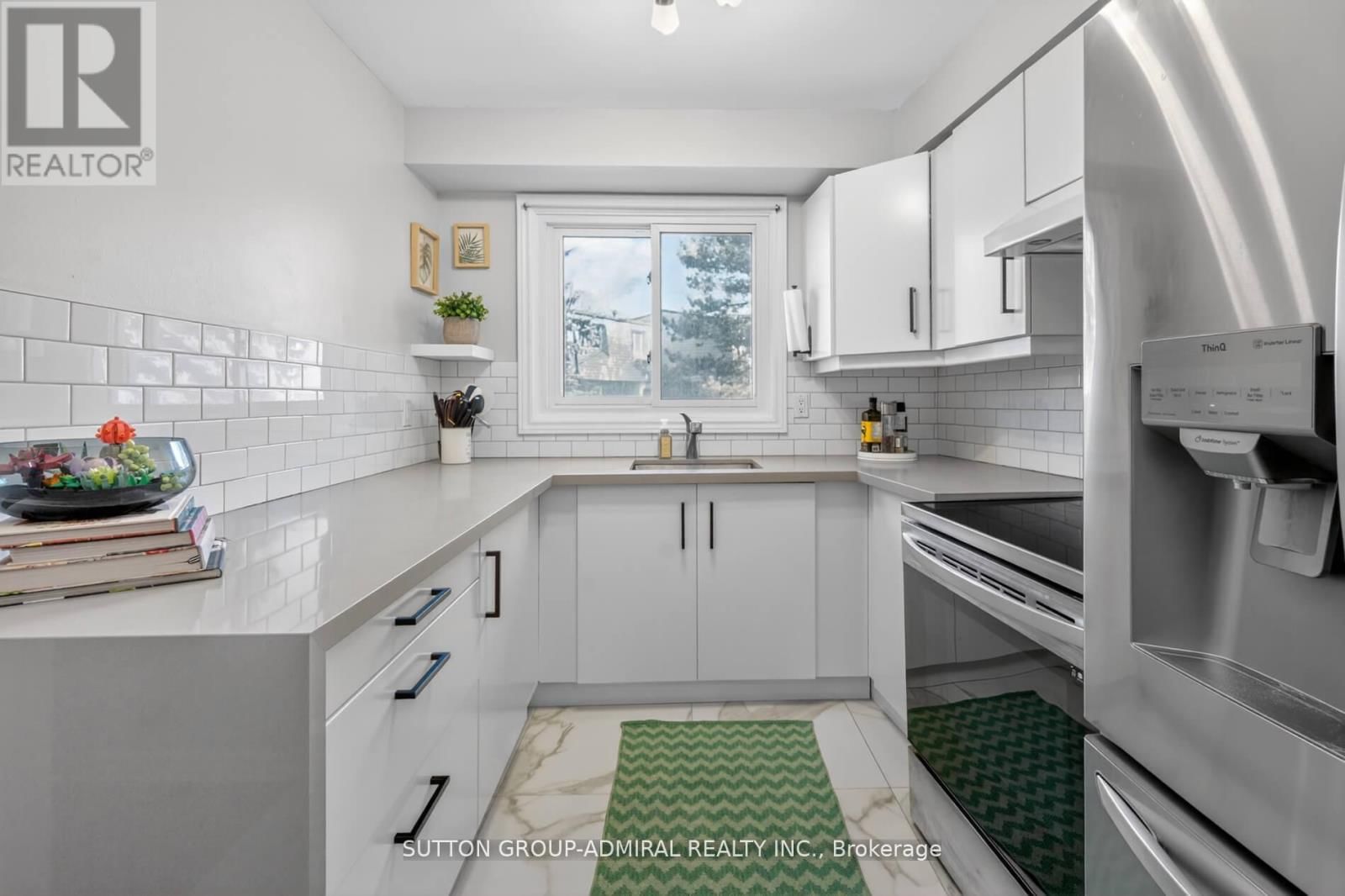 118 - 3175 KIRWIN AVENUE Image 11