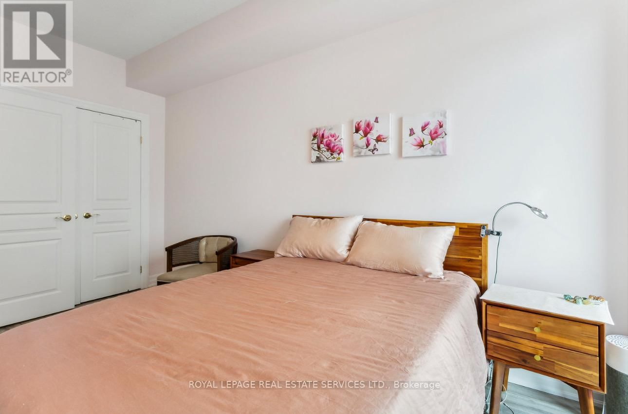 1113 - 2083 LAKE SHORE BOULEVARD WEST Image 11