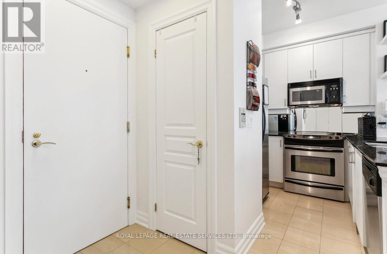 1113 - 2083 LAKE SHORE BOULEVARD WEST Image 5