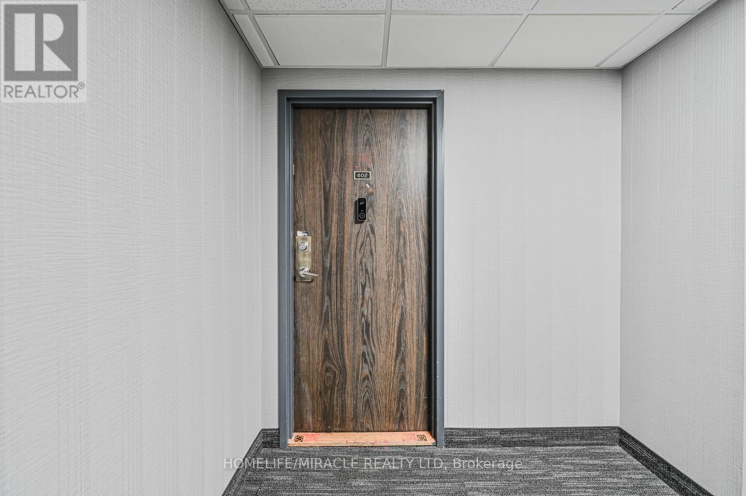 602 - 4 KINGS CROSS ROAD Image 10