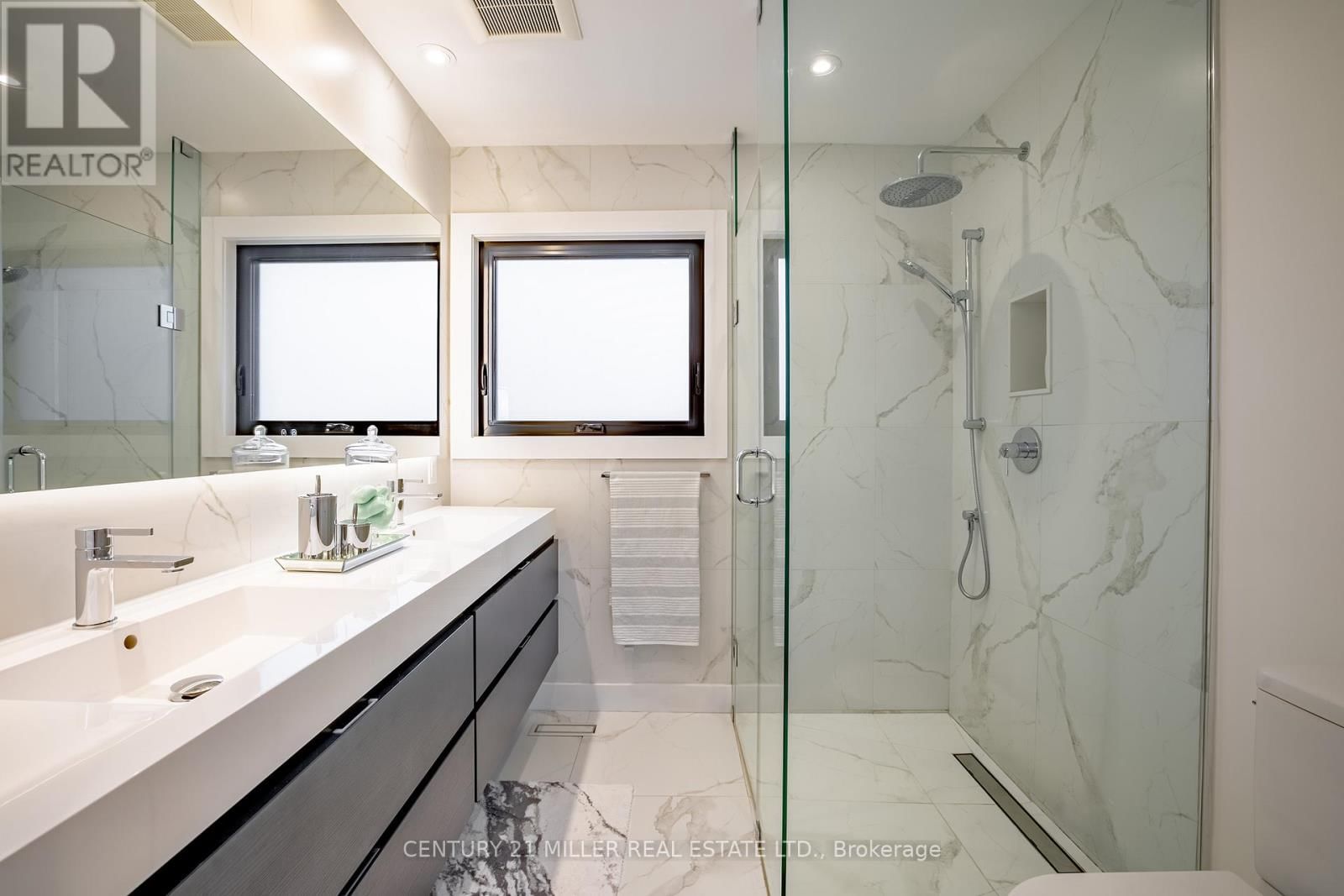 2433 TREVOR DRIVE Image 17