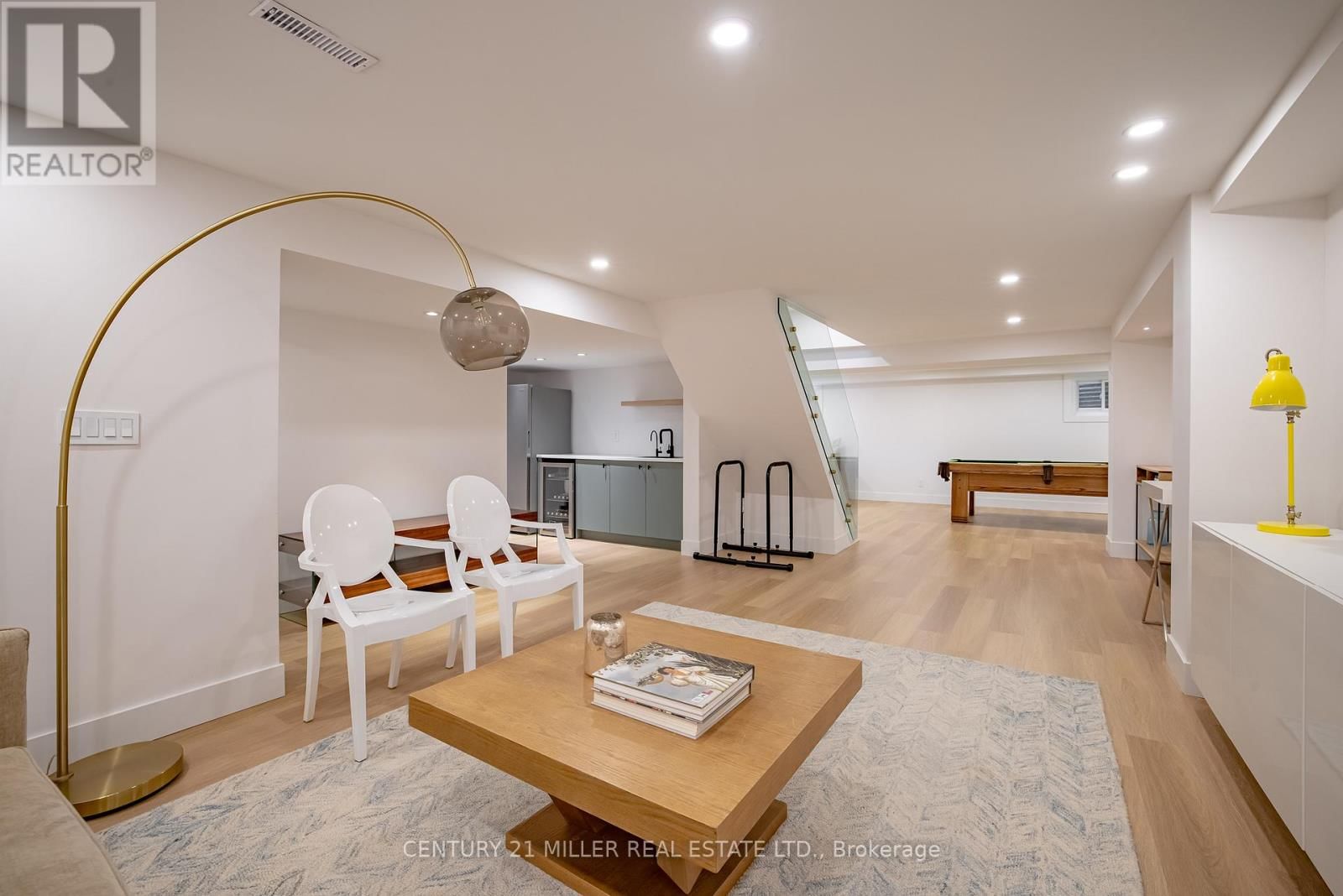 2433 TREVOR DRIVE Image 25